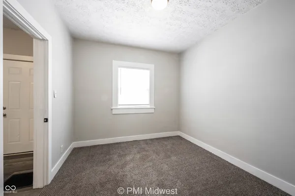 $1,195 | 729 North Bosart Avenue, Indianapolis, IN 46201