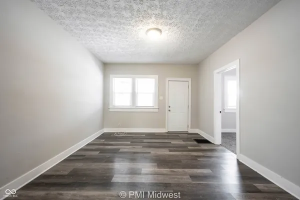 $1,195 | 729 North Bosart Avenue, Indianapolis, IN 46201