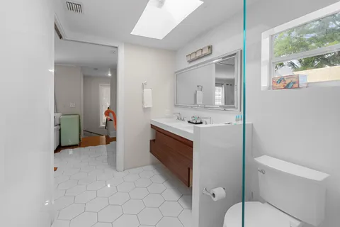 $6,250,000 | 1608 Lake Avenue, West Palm Beach, FL 33401