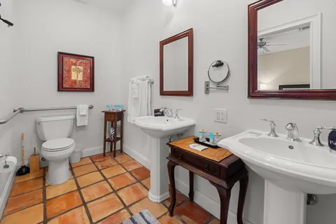 $6,250,000 | 1608 Lake Avenue, West Palm Beach, FL 33401