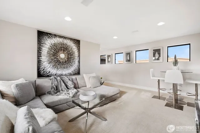 $2,268,900 | 7404 117th Place Southeast, Newcastle, WA 98056