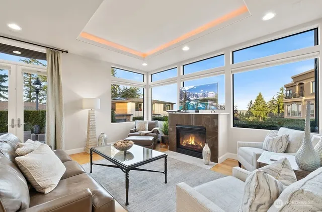 $2,268,900 | 7404 117th Place Southeast, Newcastle, WA 98056