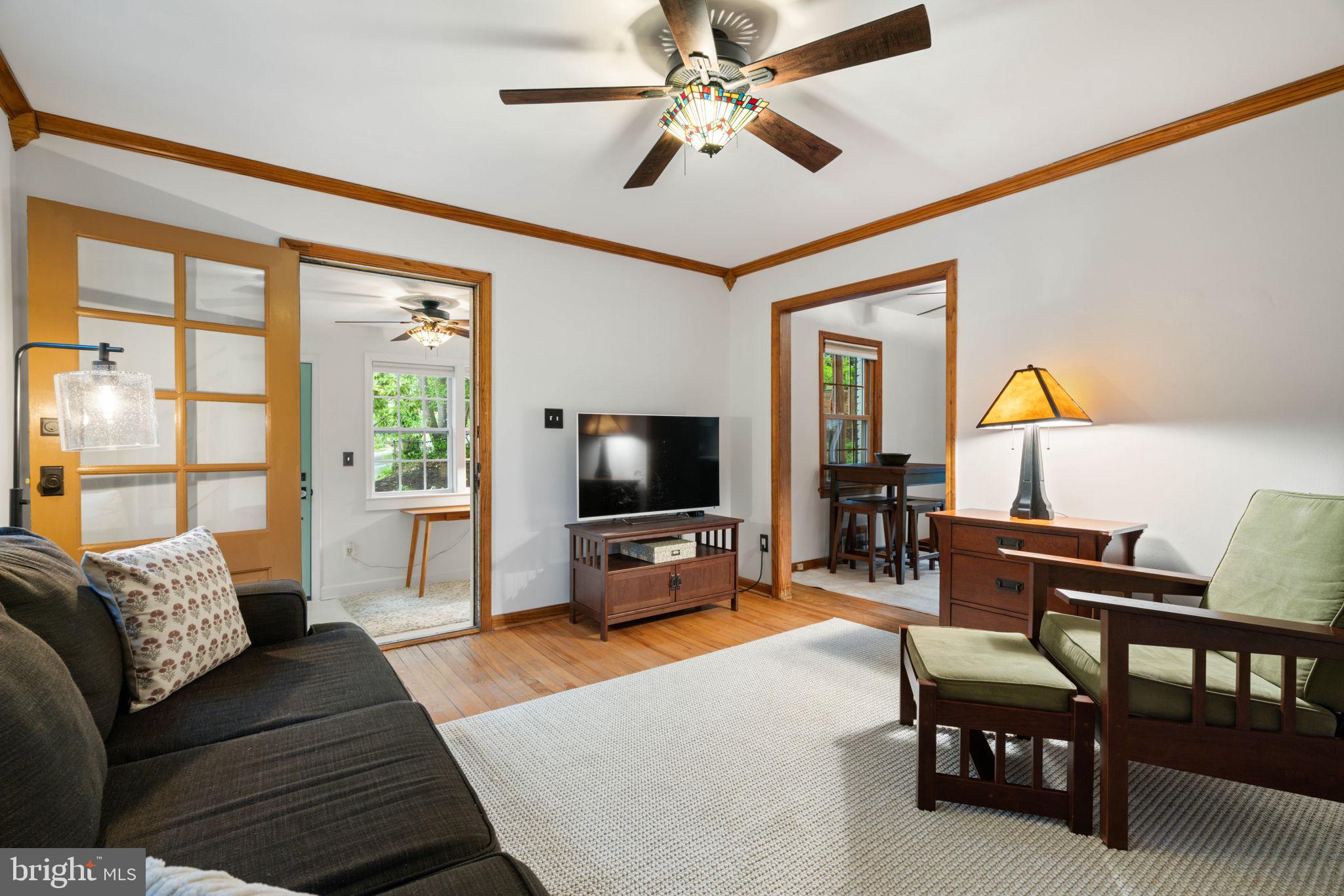 5823 Monticello Road Alexandria, VA 22303 - Photo 10 of 41 Hardwood floors throughout main living area