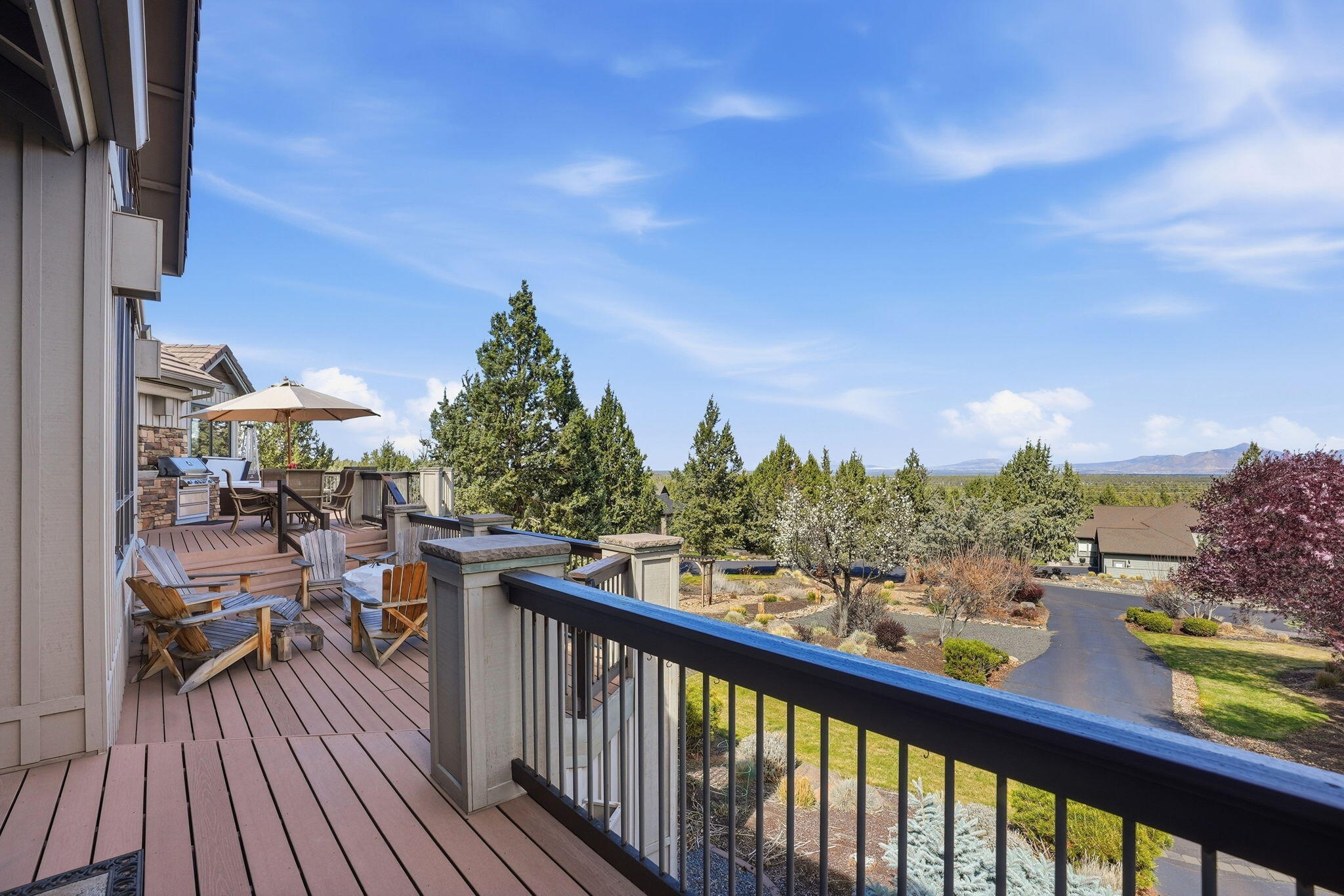 631 Sundance Ridge Court Redmond, OR 97756 - Photo 10 of 61 a view of a balcony with chairs