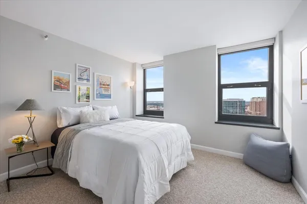 $450,000 | 3660 North Lake Shore Drive, Unit 1613, Chicago, IL 60613