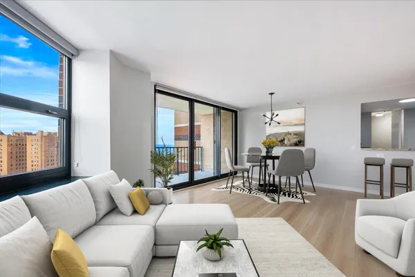 $450,000 | 3660 North Lake Shore Drive, Unit 1613, Chicago, IL 60613