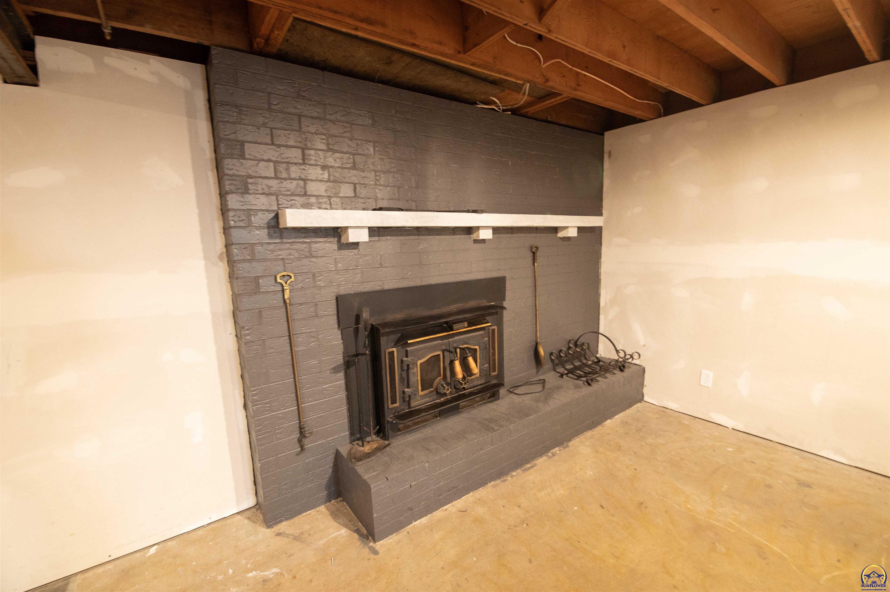 3641 Northeast Kincaid Road Topeka, KS 66617 - Photo 40 of 54