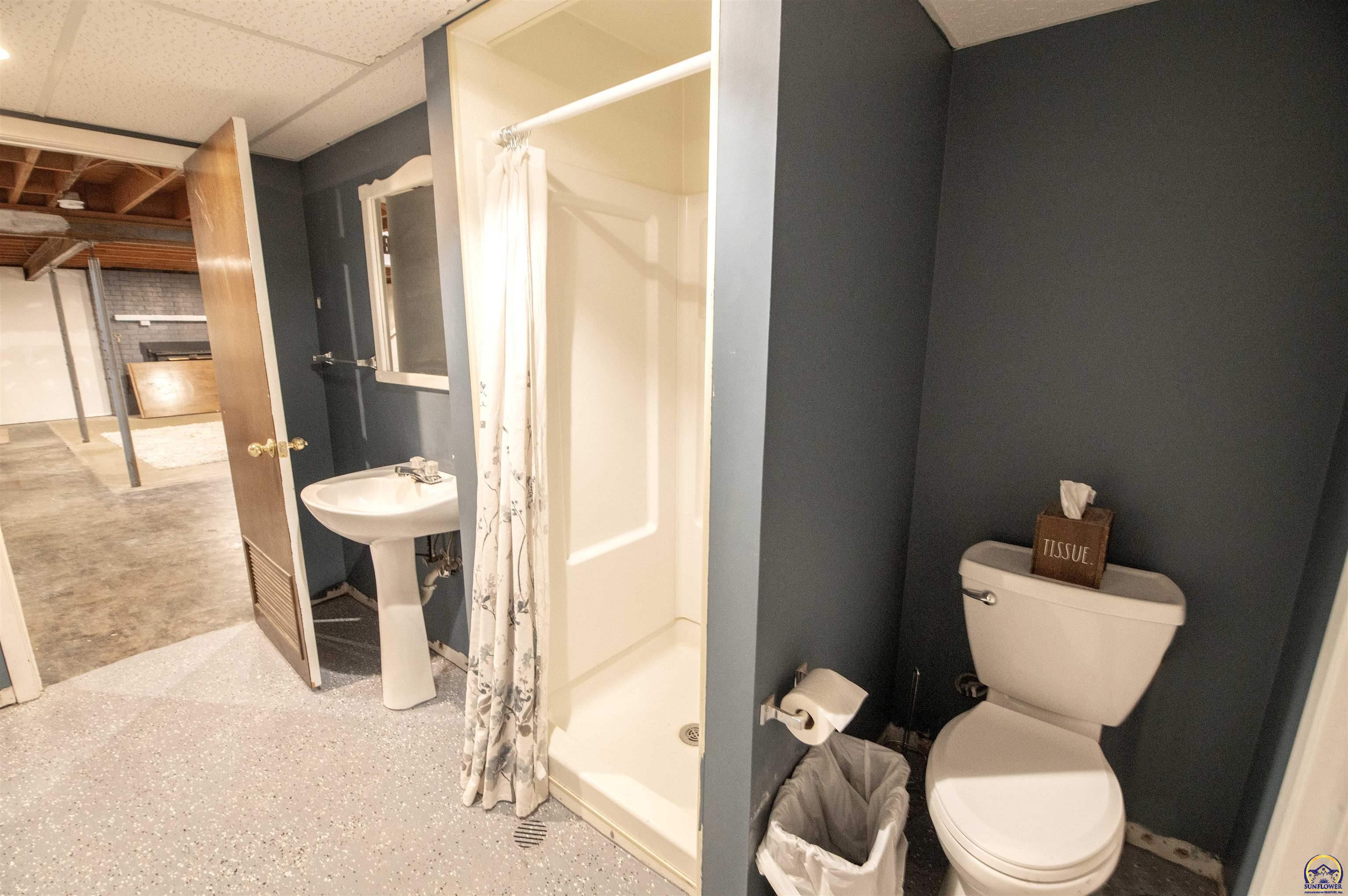 3641 Northeast Kincaid Road Topeka, KS 66617 - Photo 43 of 54