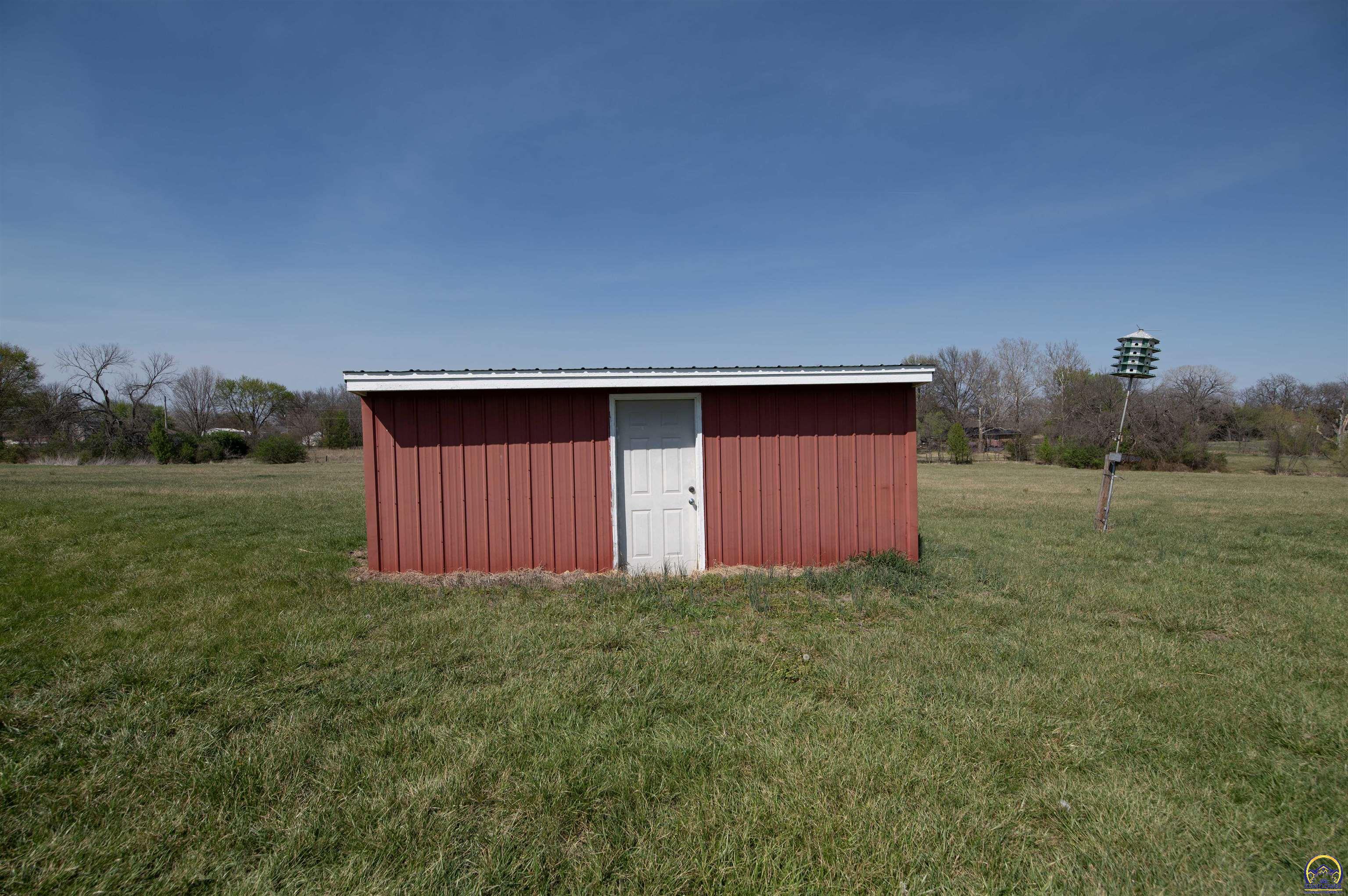 3641 Northeast Kincaid Road Topeka, KS 66617 - Photo 48 of 54