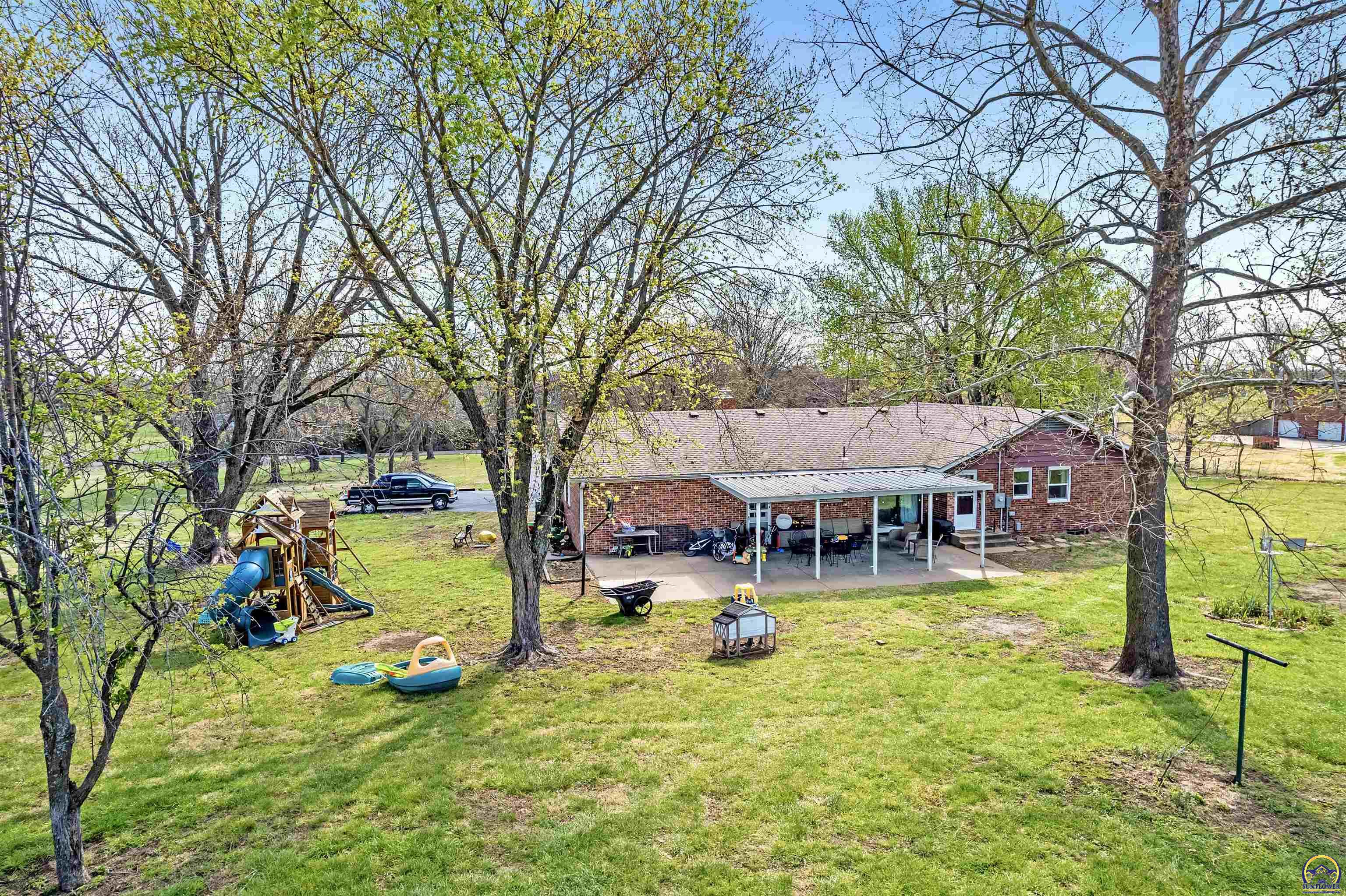 3641 Northeast Kincaid Road Topeka, KS 66617 - Photo 8 of 54