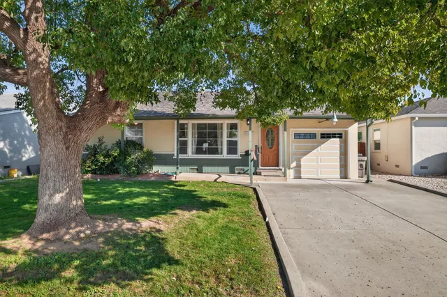 $415,000 | 5637 La Campana Way, Sacramento, CA 95822