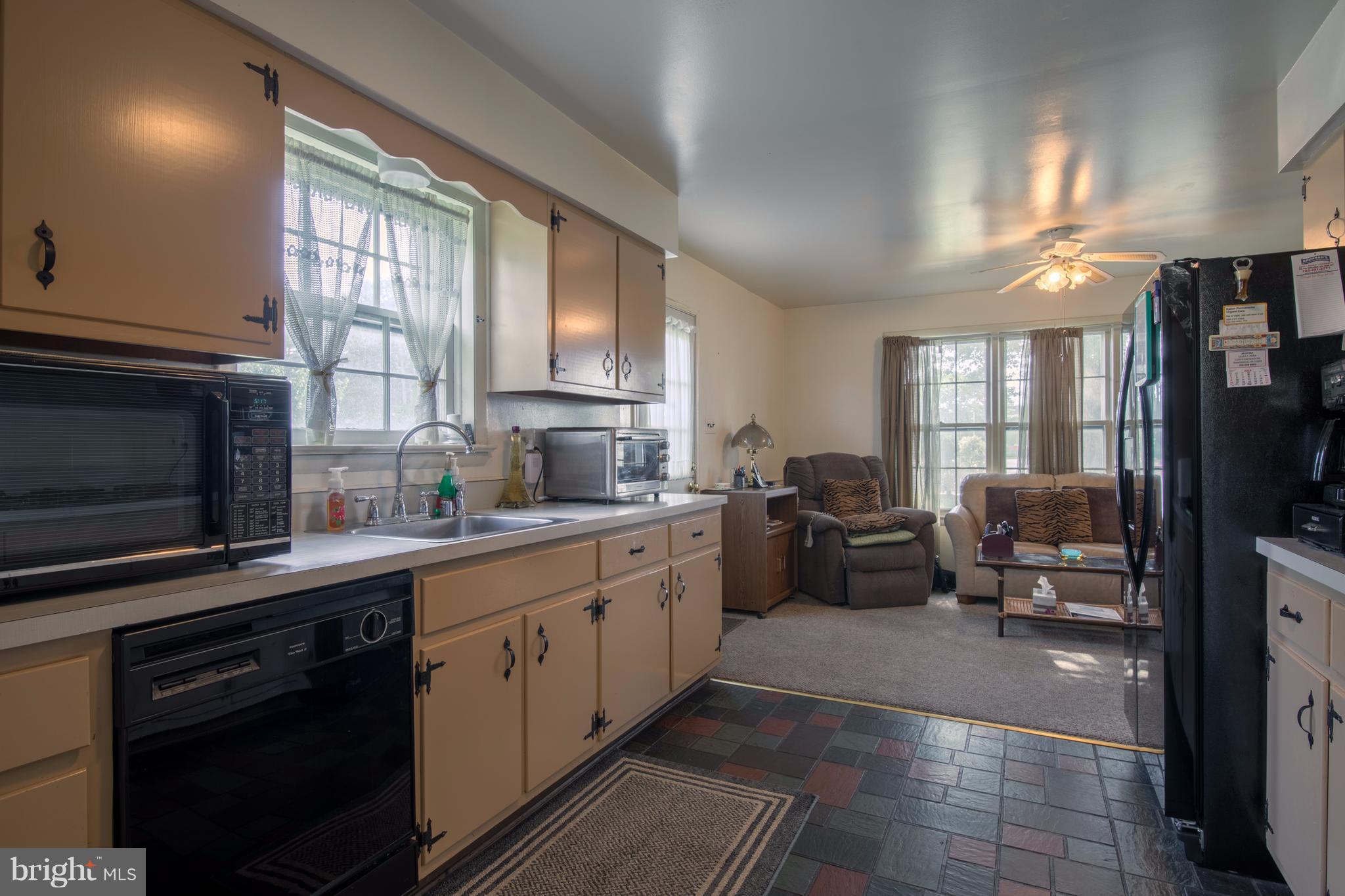 5109 Ox Road Fairfax, VA 22030 - Photo 5 of 19 Kitchen