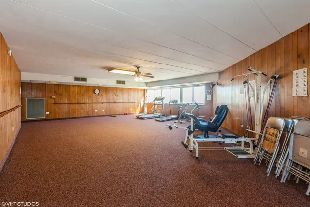 $164,900 | 2900 Maple Avenue, Unit 15C, Downers Grove, IL 60515