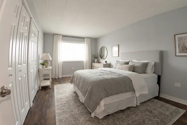 $164,900 | 2900 Maple Avenue, Unit 15C, Downers Grove, IL 60515