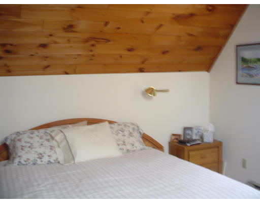 84 Squannacook Road Shirley, MA 01464 - Photo 10 of 14