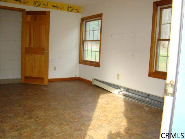 993 Chestnut Hill Road Cambridge, NY 12816 - Photo 4 of 15 Photo 4