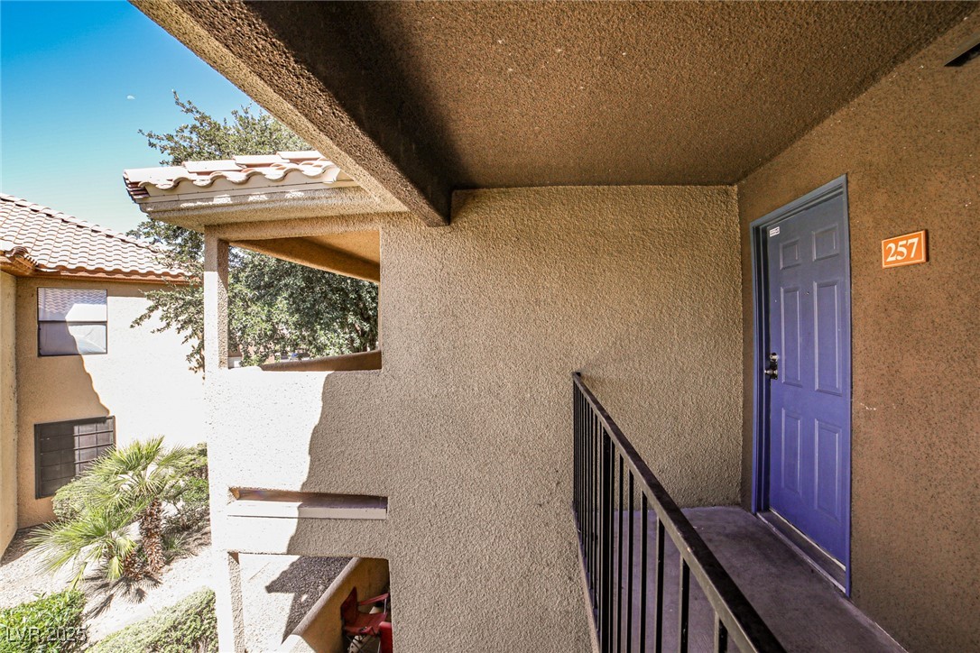 3135 South Mojave Road, Unit 257 Las Vegas, NV 89121 - Photo 2 of 19