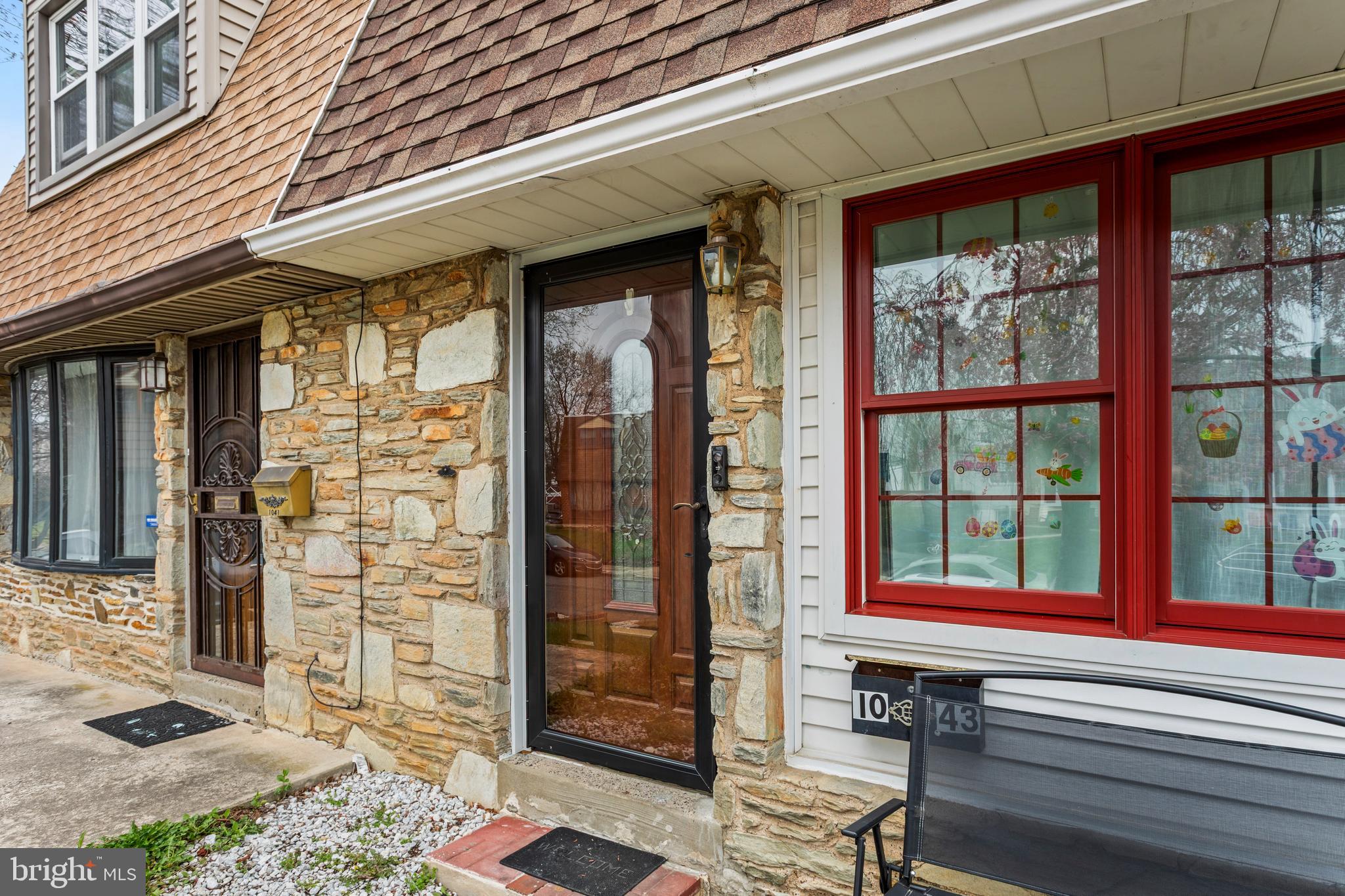 1043 Foster Street Philadelphia, PA 19116 - Photo 4 of 22