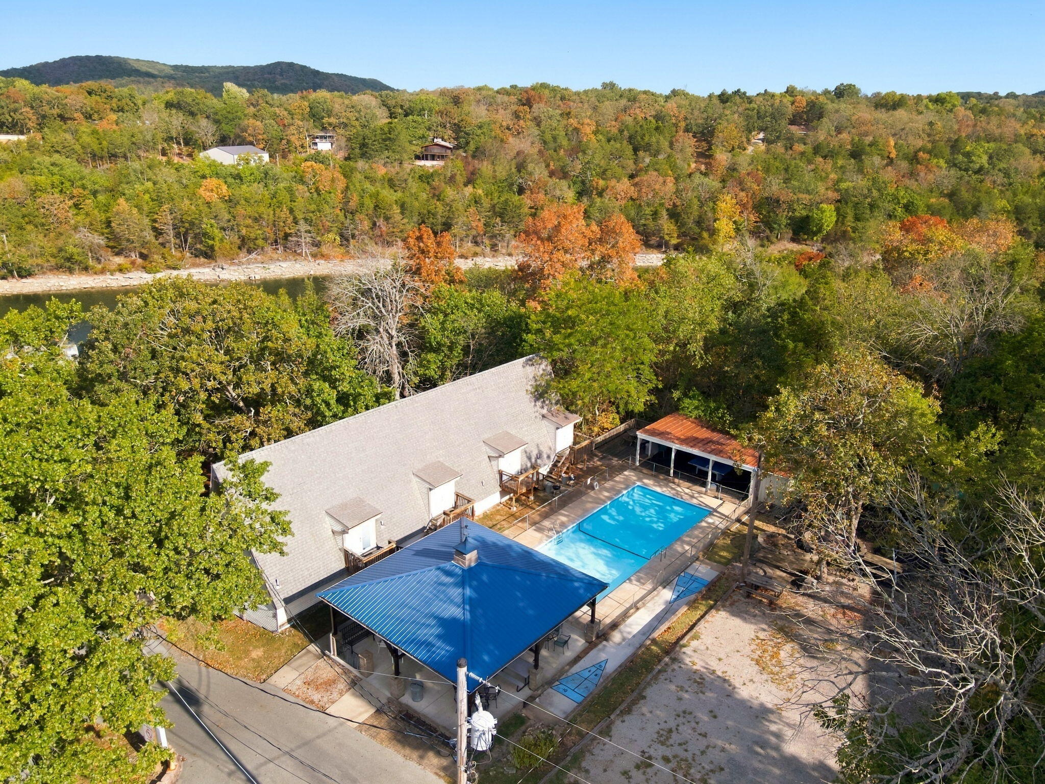 134 Deep Water Circle Reeds Spring, MO 65737 - Photo 9 of 17 Swimming Pool