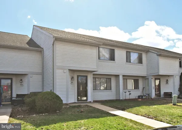 $375,000 | 603 Heritage Drive, Unit 346, Harleysville, PA 19438