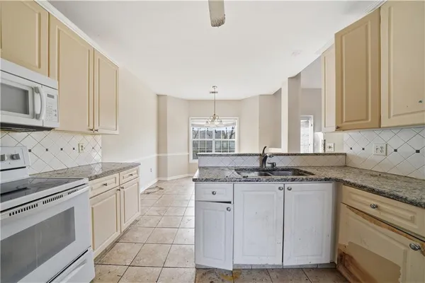 $258,000 | 2333 Ettas Circle, Conyers, GA 30013
