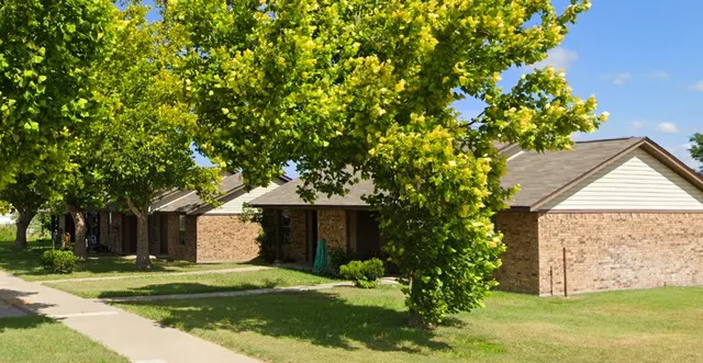 $730 | 1304 Vicky Street, Big Lake, TX 76932
