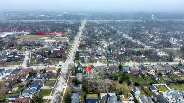 $575,000 | 270 East St Charles Road, Elmhurst, IL 60126