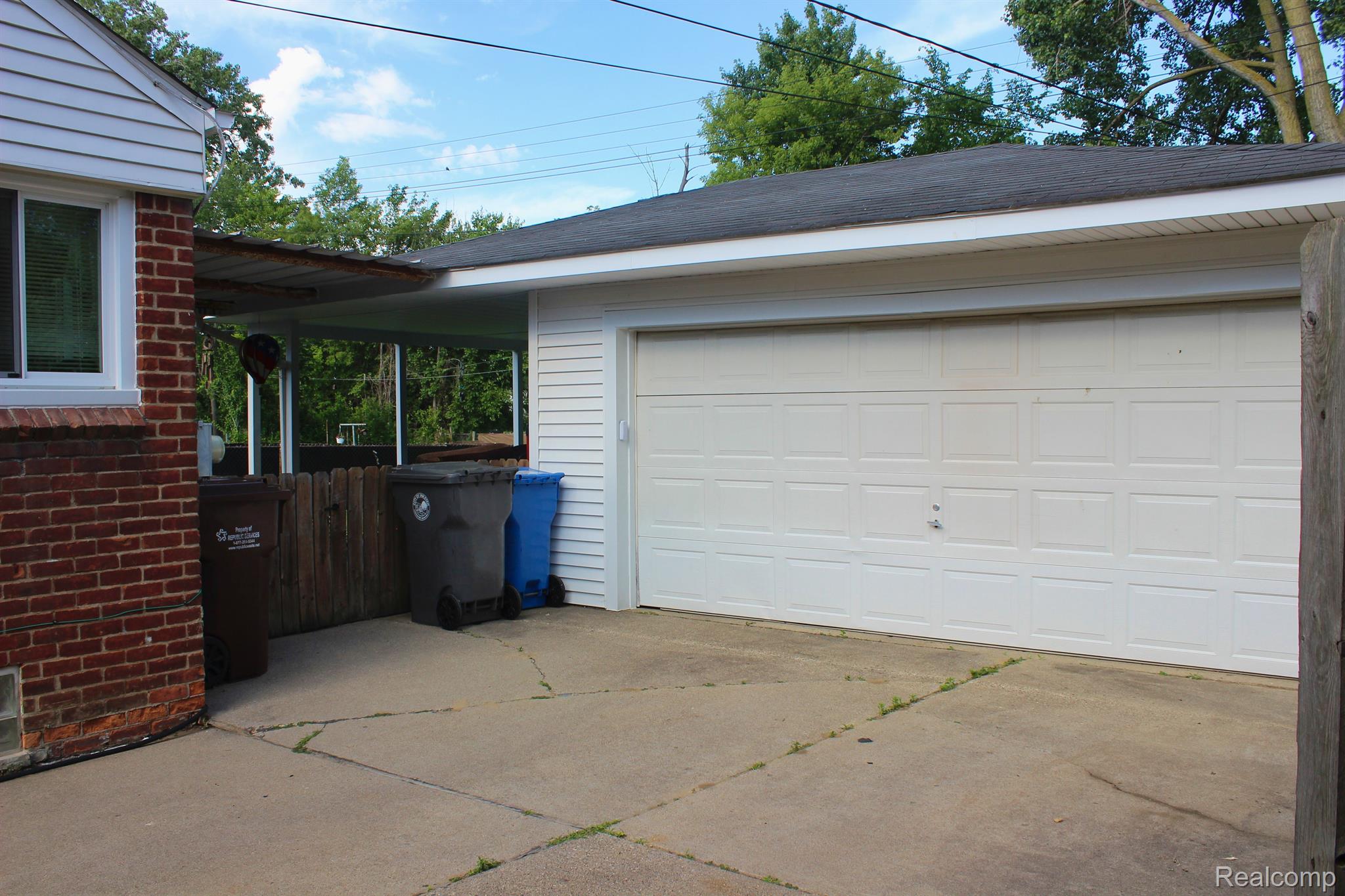 455 Biltmore Street Inkster, MI 48141 - Photo 4 of 43 Gallery Image 4