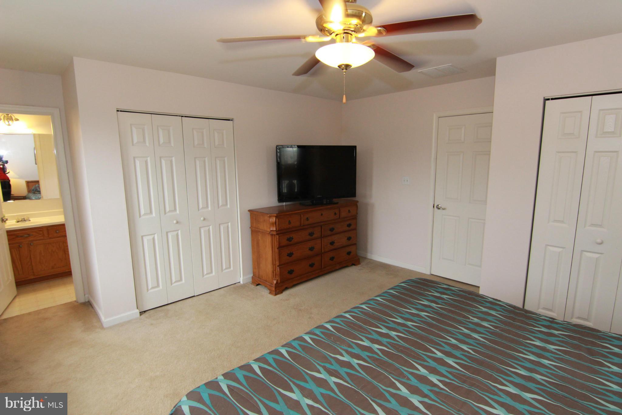 236 Asbury Road Pasadena, MD 21122 - Photo 11 of 29 Bedroom (Master)