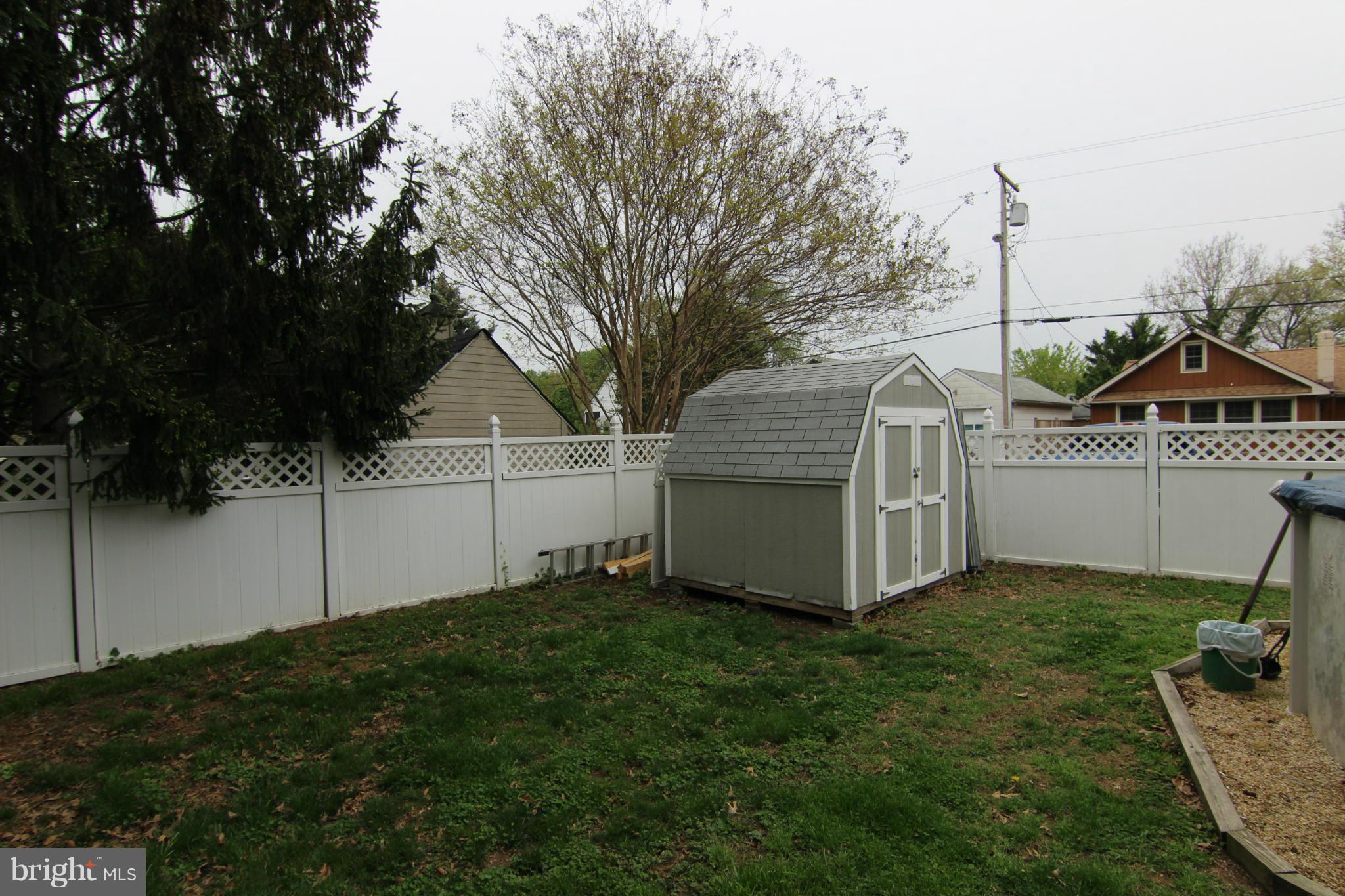 236 Asbury Road Pasadena, MD 21122 - Photo 26 of 29 Exterior (Rear)
