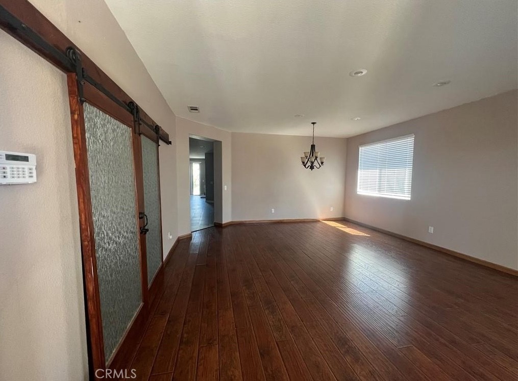 10416 Maricopa Road Victorville, CA 92392 - Photo 5 of 28