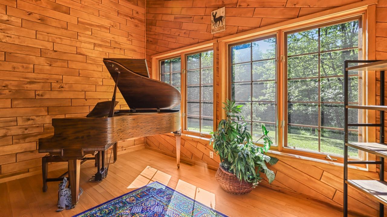 4790 Landing Road Rhinelander, WI 54501 - Photo 17 of 46 Gallery Image 17