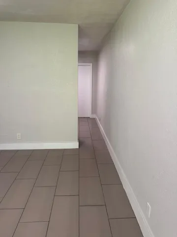 $2,000 | 110 Southwest 7th Avenue, Unit 1A, Dania Beach, FL 33004