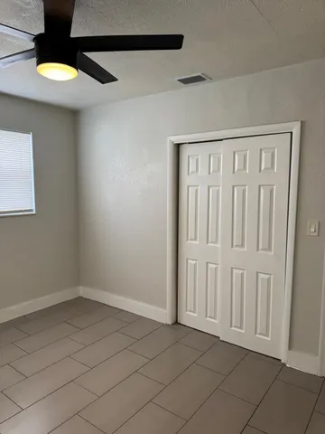 $2,000 | 110 Southwest 7th Avenue, Unit 1A, Dania Beach, FL 33004