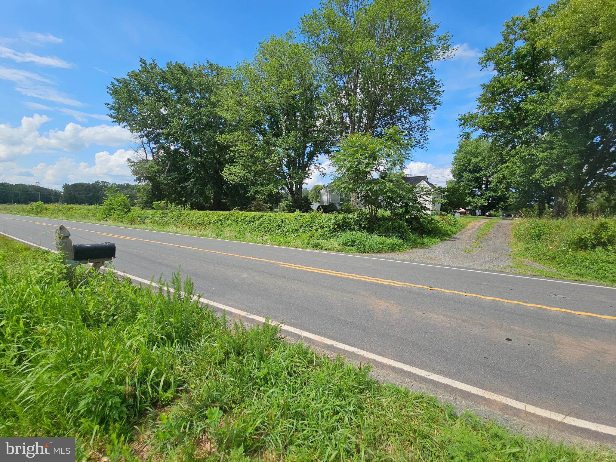 11145 Brent Town Road Catlett, VA 20119 - Photo 2 of 56 Street access