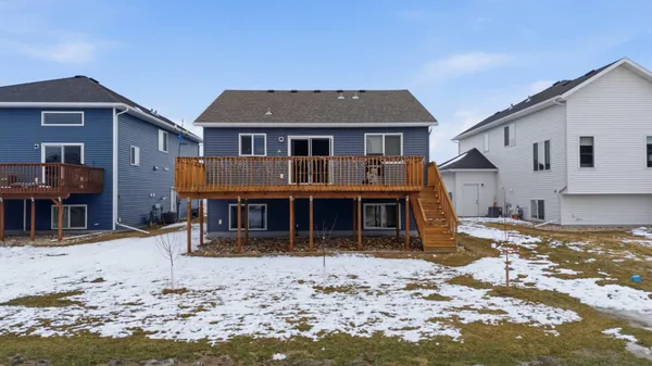 $360,000 | 7373 17th Street South, Fargo, ND 58104