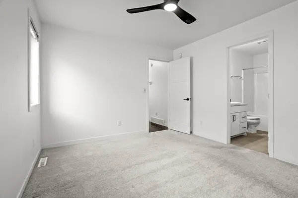 $349,900 | 7373 17th Street South, Fargo, ND 58104