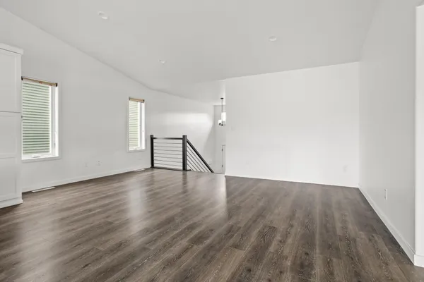$349,900 | 7373 17th Street South, Fargo, ND 58104
