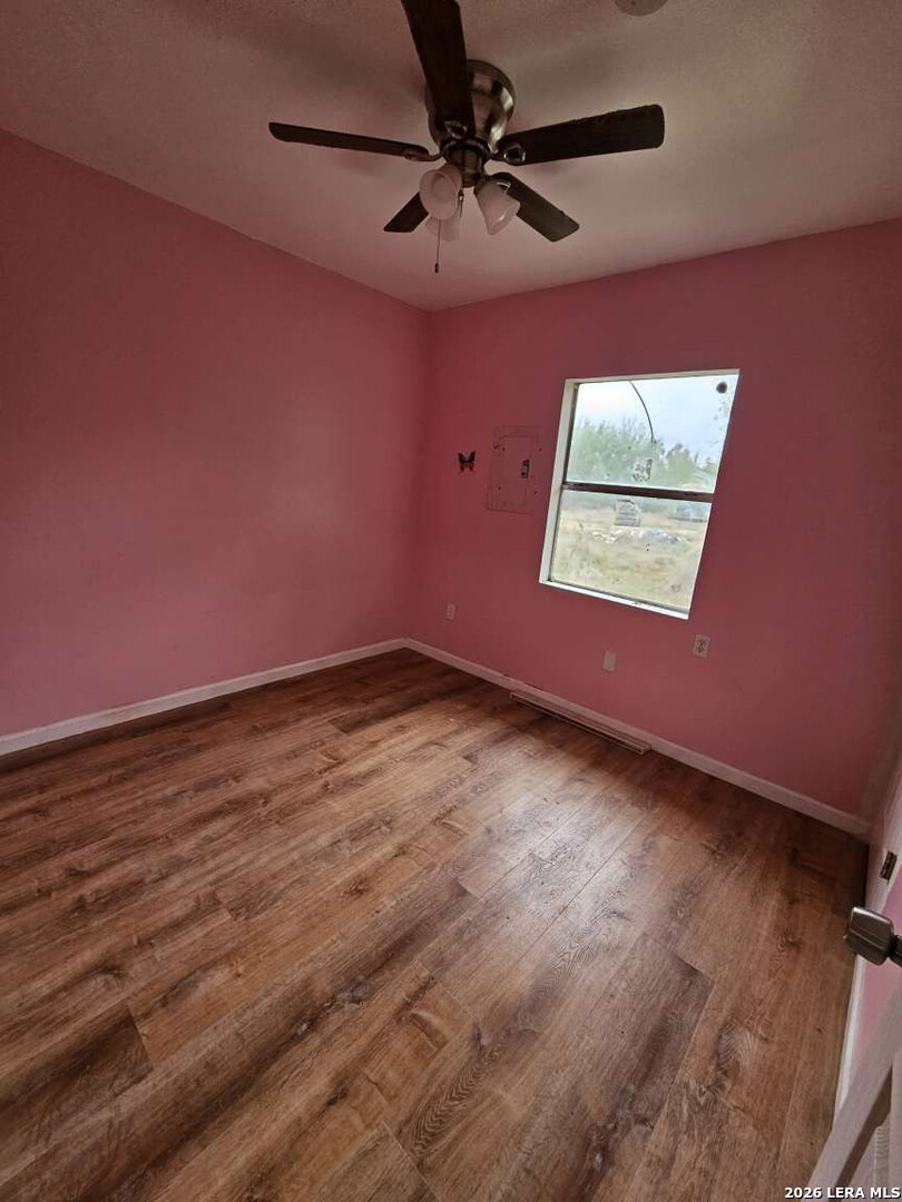 255 County Road 668 Devine, TX 78016 - Photo 17 of 23