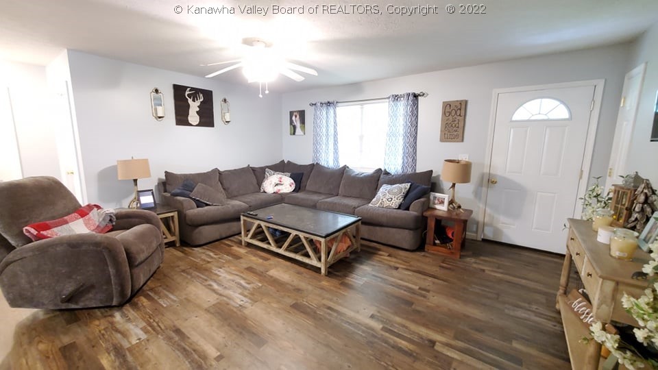 5412 Elk River Road North Elkview, WV 25071 - Photo 23 of 24 Gallery Image 23