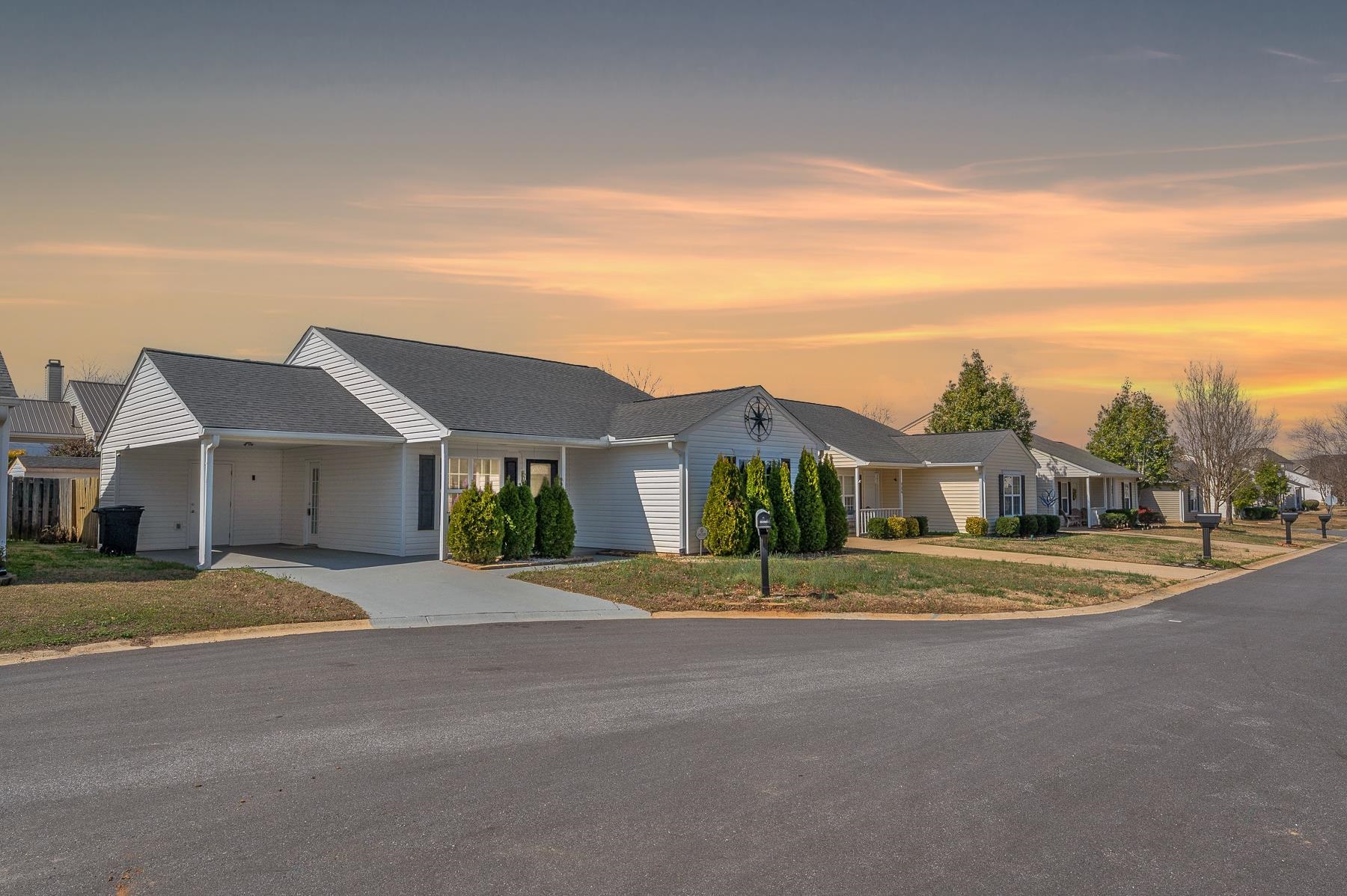 508 Sierra Ridge Court Moore, SC 29369 - Photo 1 of 35