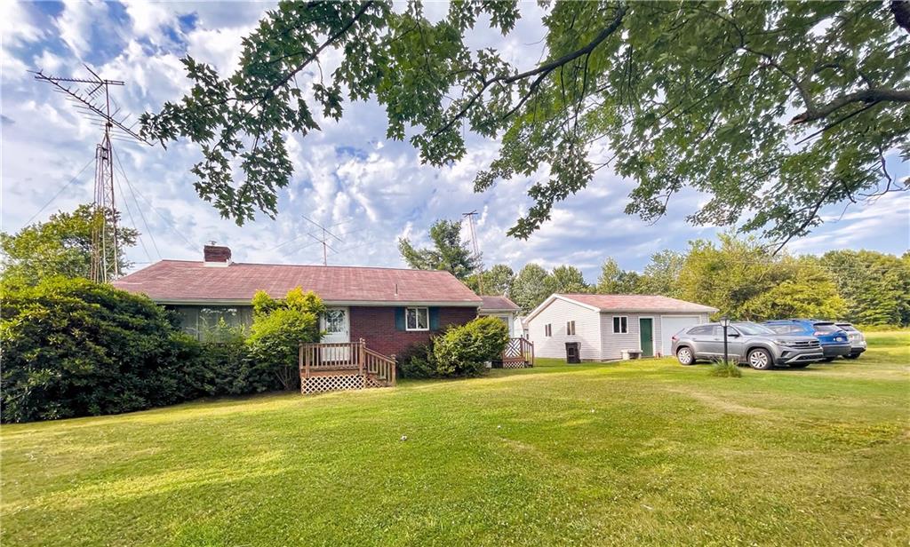 83 Amsterdam Road Grove City, PA 16127 - Photo 1 of 25 Gallery Image 1