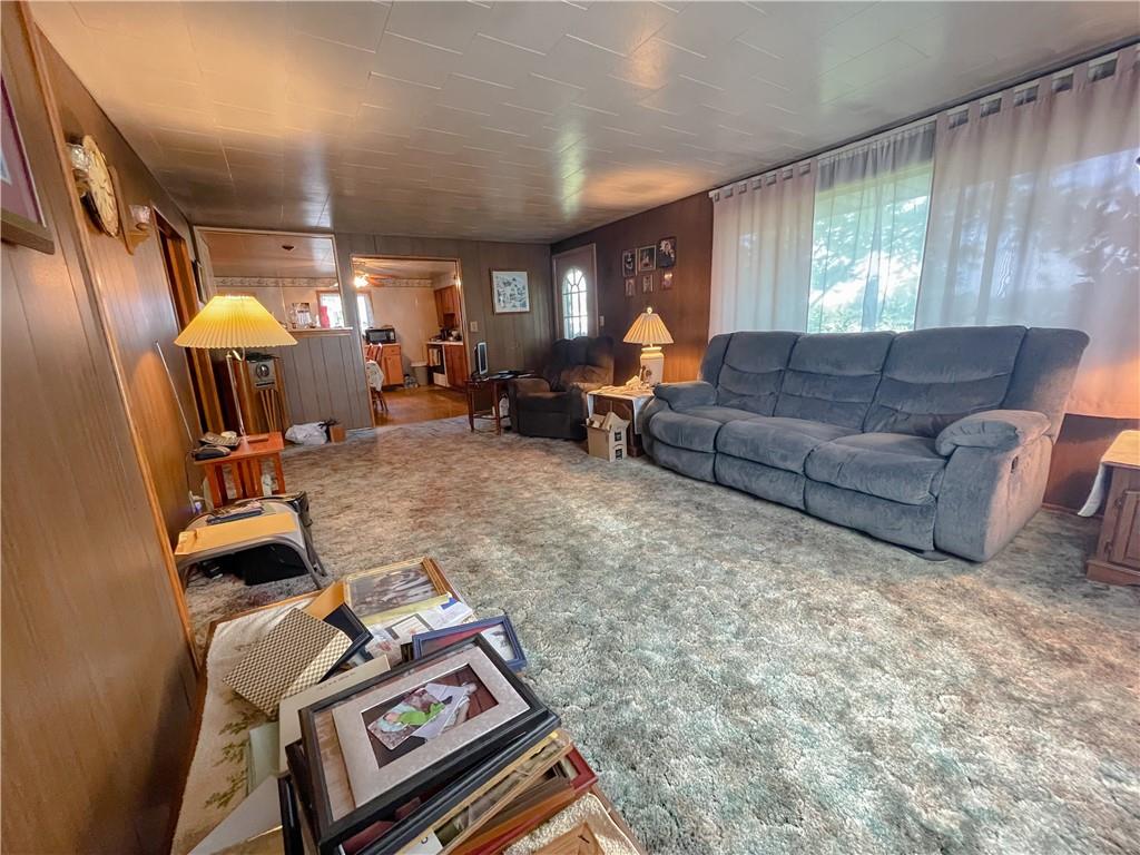 83 Amsterdam Road Grove City, PA 16127 - Photo 5 of 25 Gallery Image 5