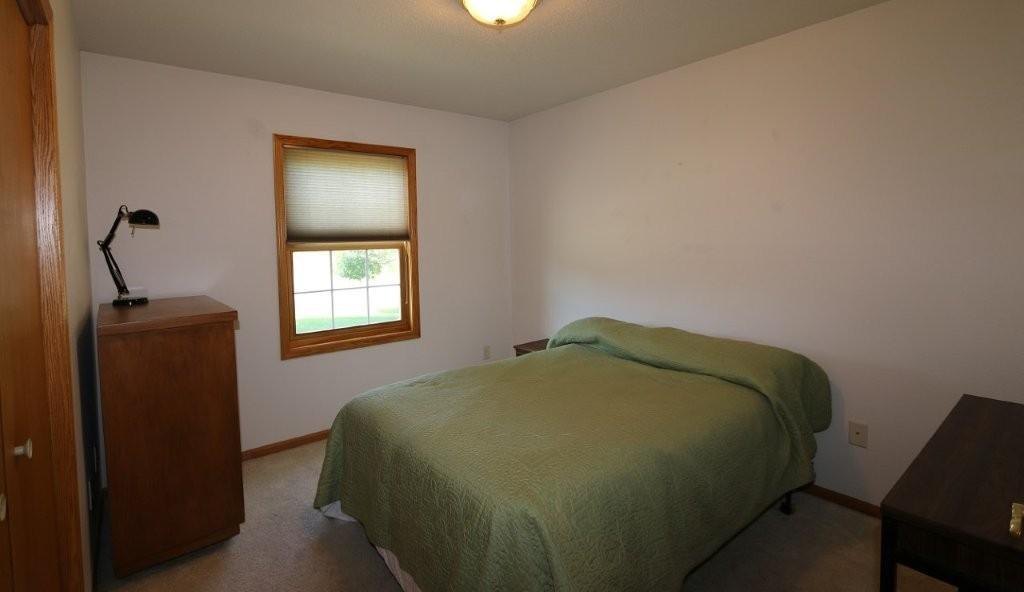 621 6th Street Northeast Perham, MN 56573 - Photo 13 of 26
