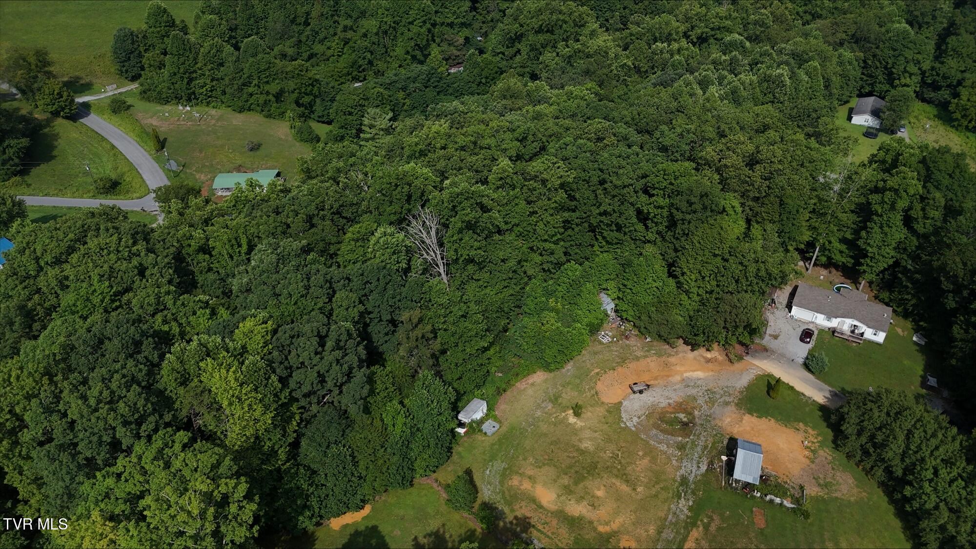 7 Crystal Lane, Unit TRACT 7 Unicoi, TN 37692 - Photo 11 of 14 processed-E3038F62-D1D1-4F83-B9A5-AADBCA