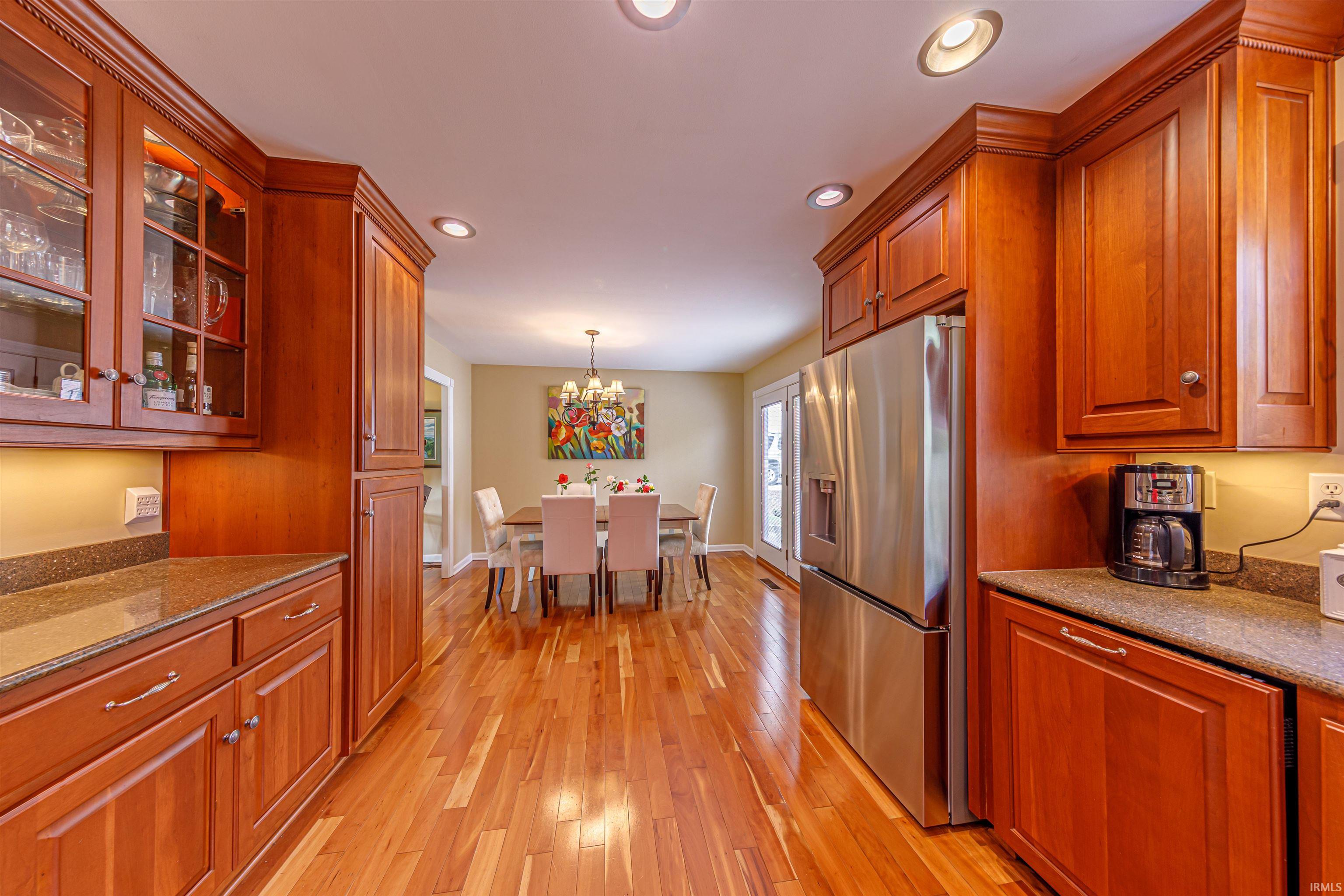 508 East Mill Road Evansville, IN 47711 - Photo 11 of 36 Gallery Image 11