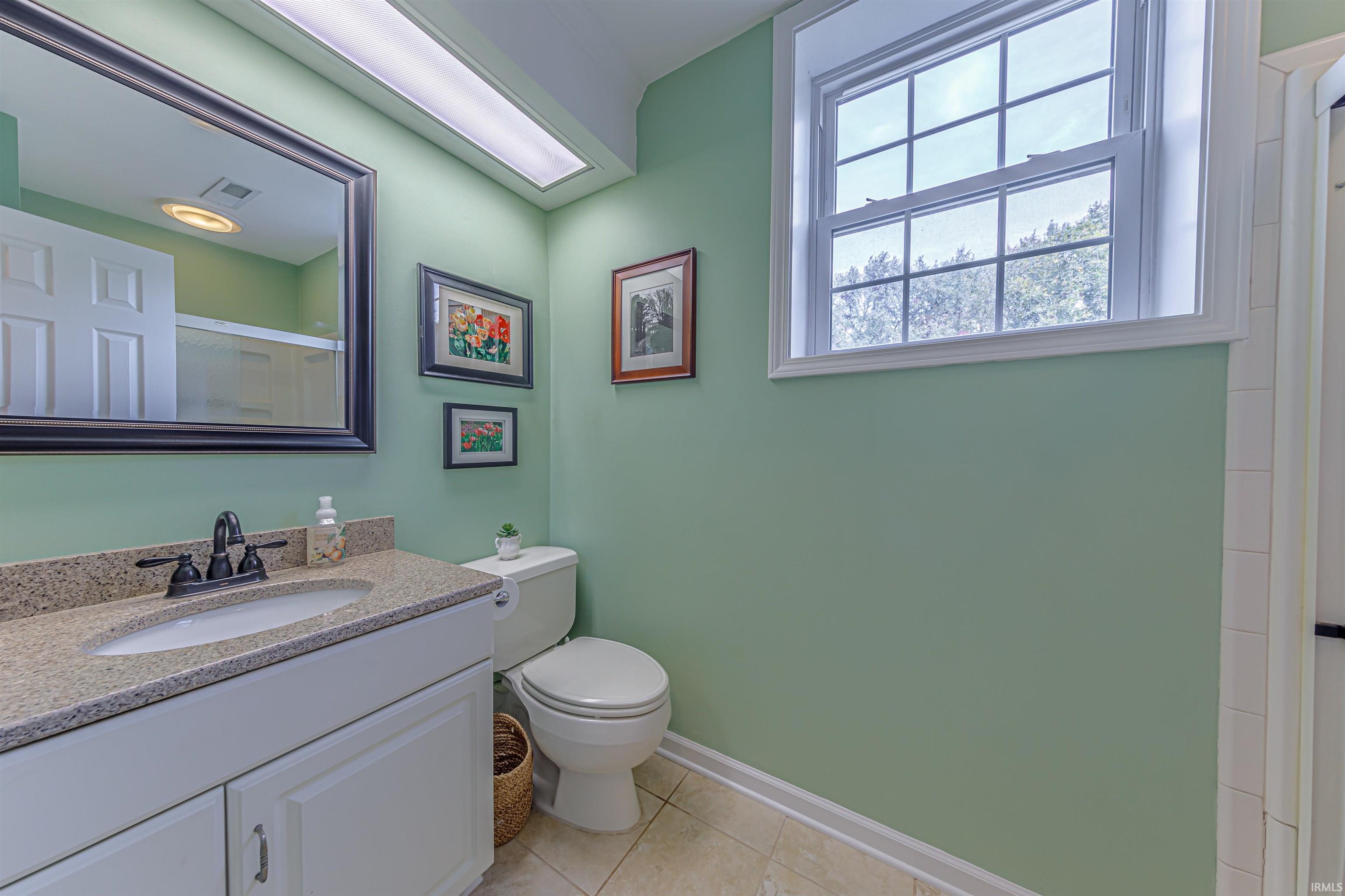 508 East Mill Road Evansville, IN 47711 - Photo 27 of 36 Gallery Image 27