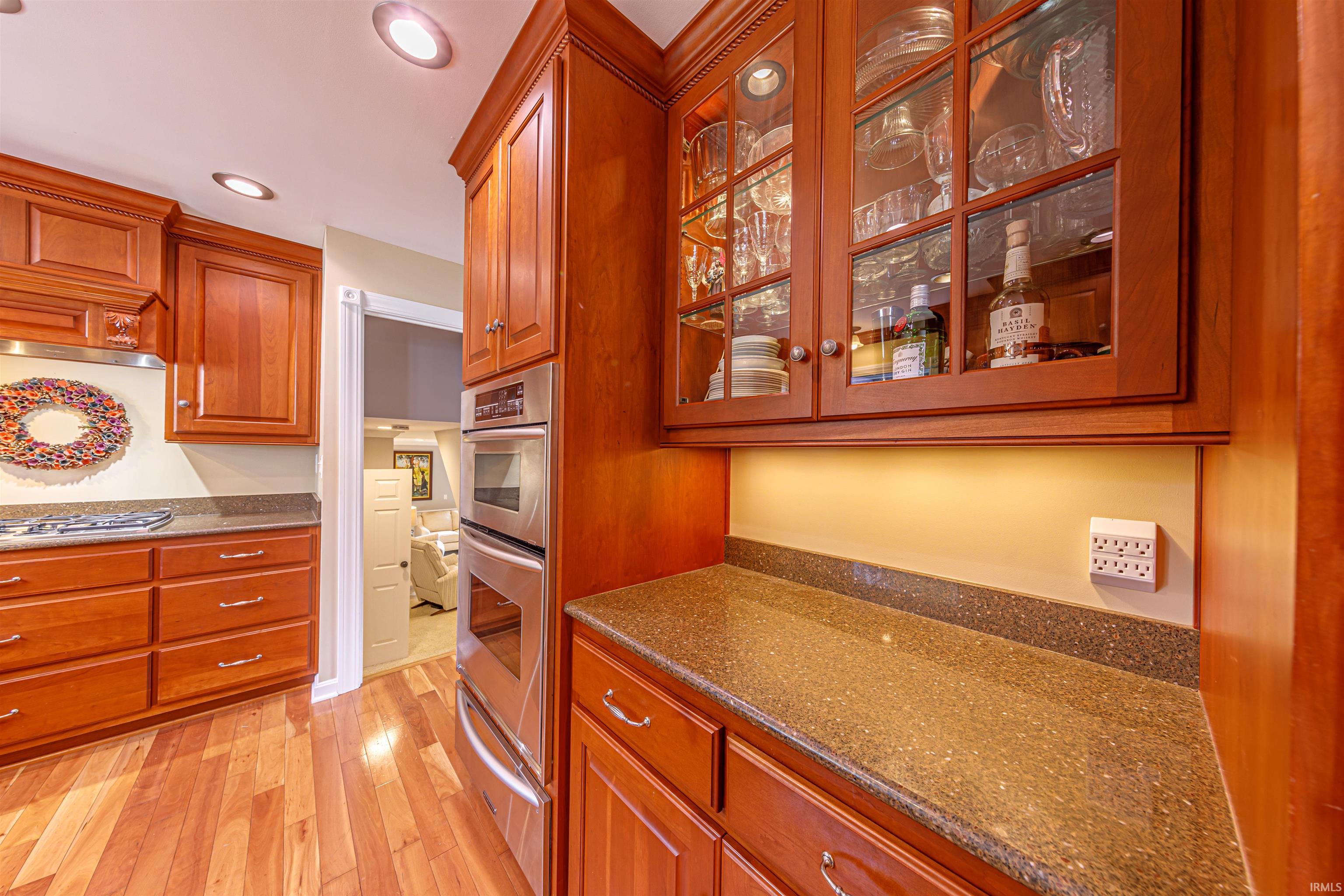 508 East Mill Road Evansville, IN 47711 - Photo 8 of 36 Gallery Image 8