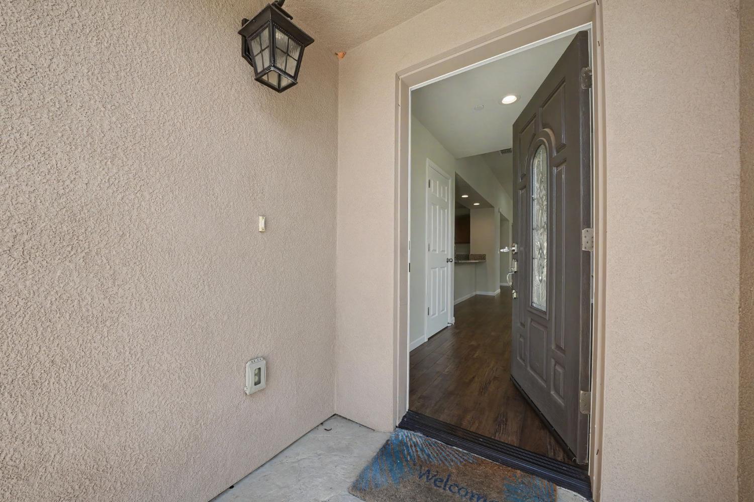 159 Emerald Lane Jackson, CA 95642 - Photo 8 of 58 a view of entryway and hall with wooden floor