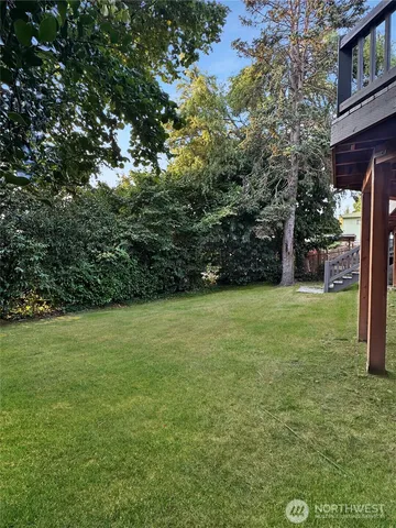 $3,995 | 6539 51st Avenue South, Seattle, WA 98118